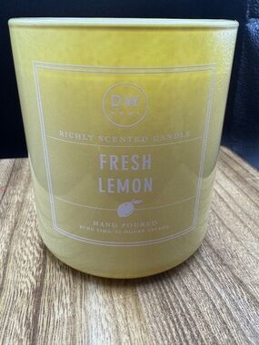 DW Home Fresh Lemon Jar Candle in Bright Yellow